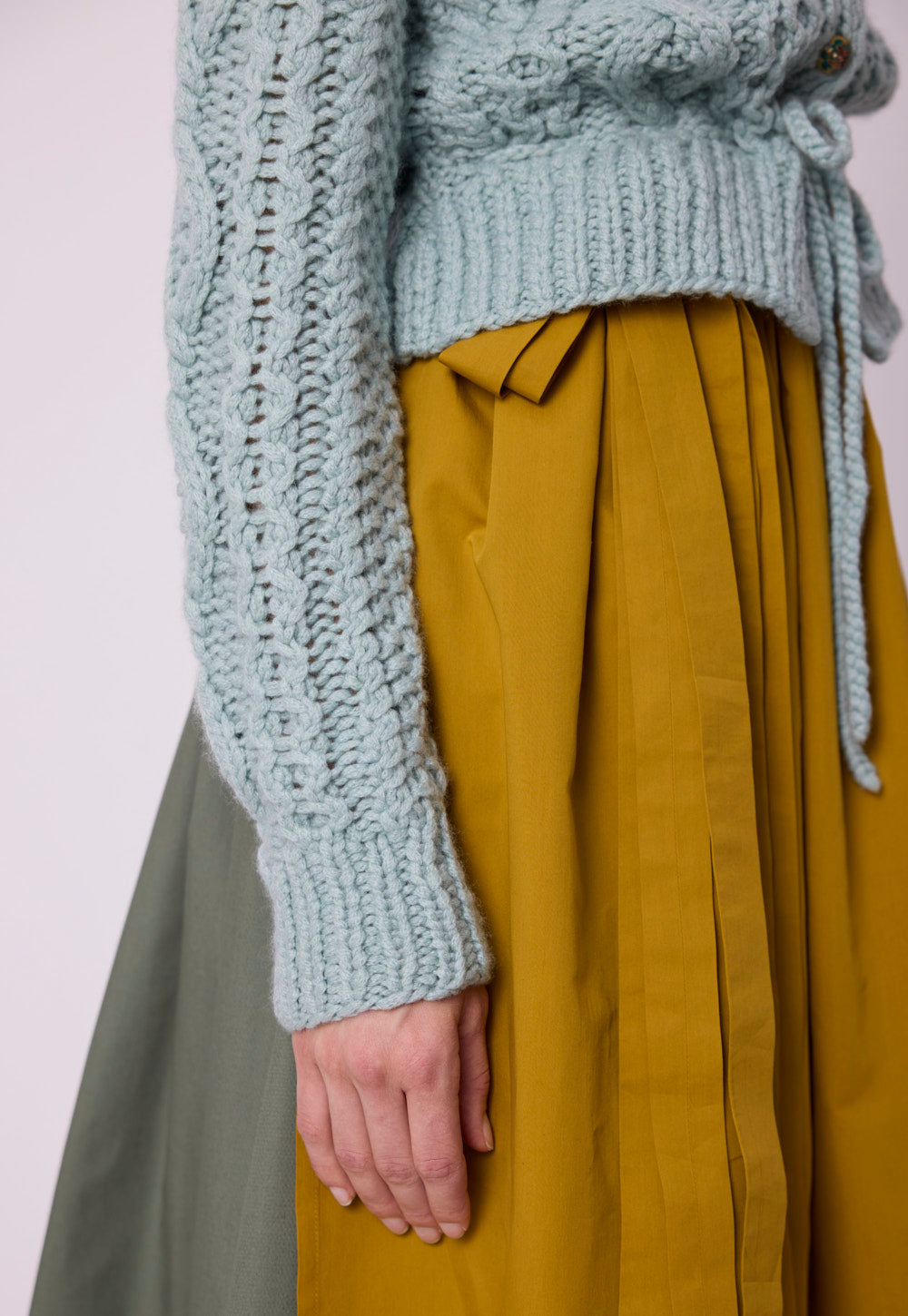 THE HANNI CARDIGAN