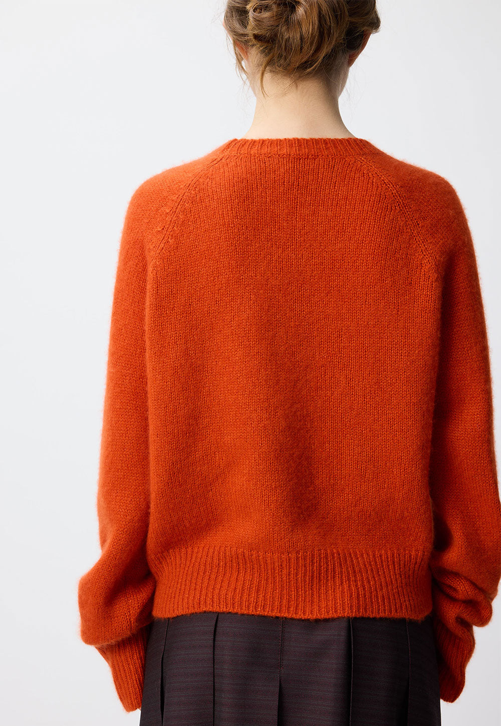 THE NELE SWEATER