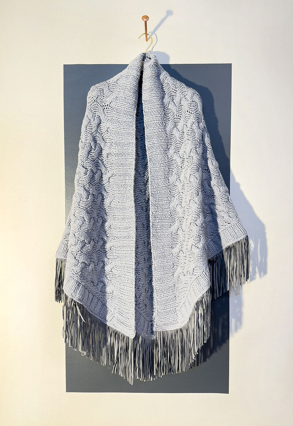 The Stola Camoscio Misty Gris