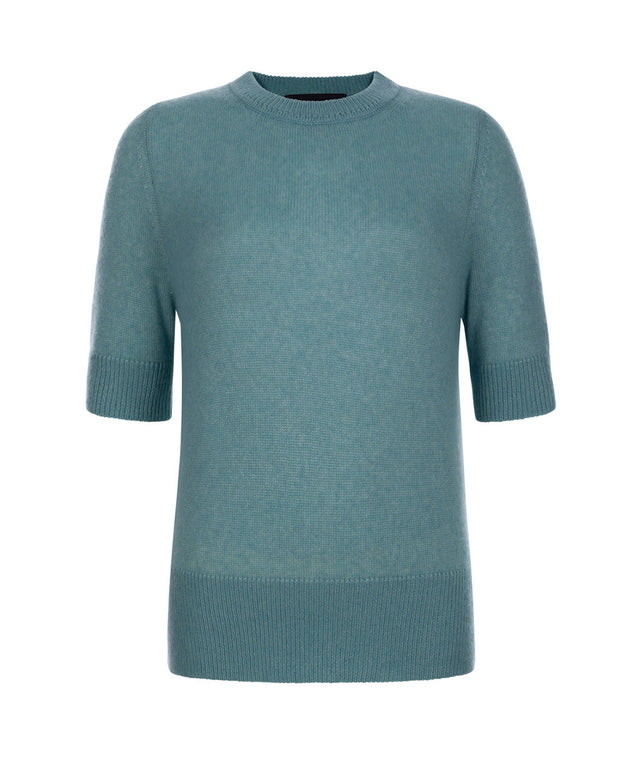 super cozy, super soft and weightsless shrt sleeved sweater with round neck